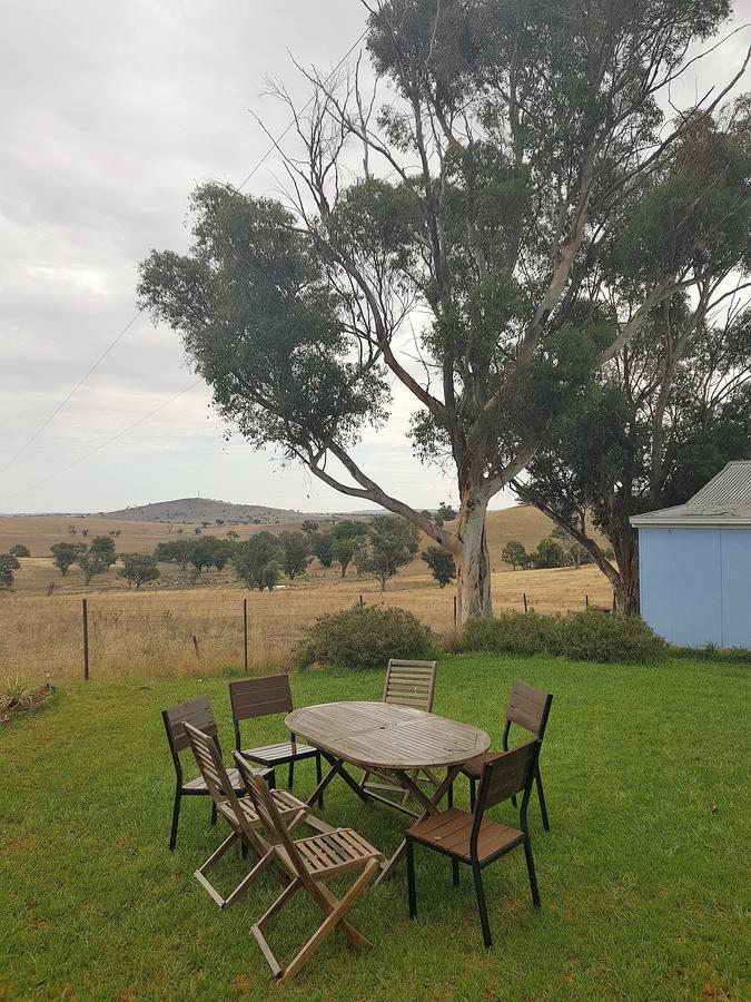 Wantana Cottage Farmstay Boorowa Bagian luar foto